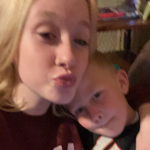 Meet your Posher, Violet noel